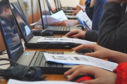 students in computer lab