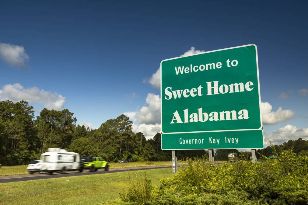 Alabama freeway sign